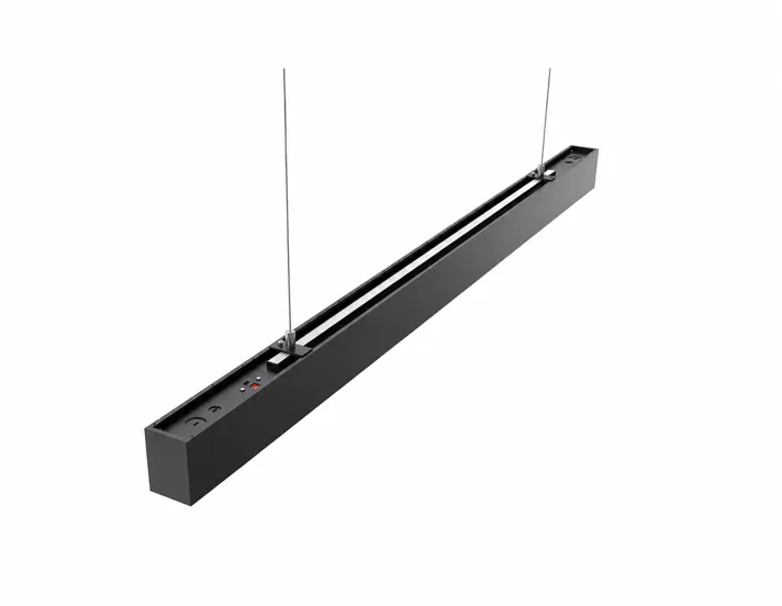 4070-image-rear-with-light-712x552.webp